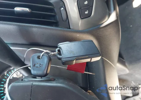 2018 Chevrolet Silverado 1500 1Lt из США, поврежденный, VIN 3GCUKREC7JG406986